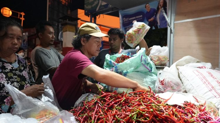 Stabilkan Harga Cabai, Pemprov Jateng Gelar Operasi Pasar Murah
