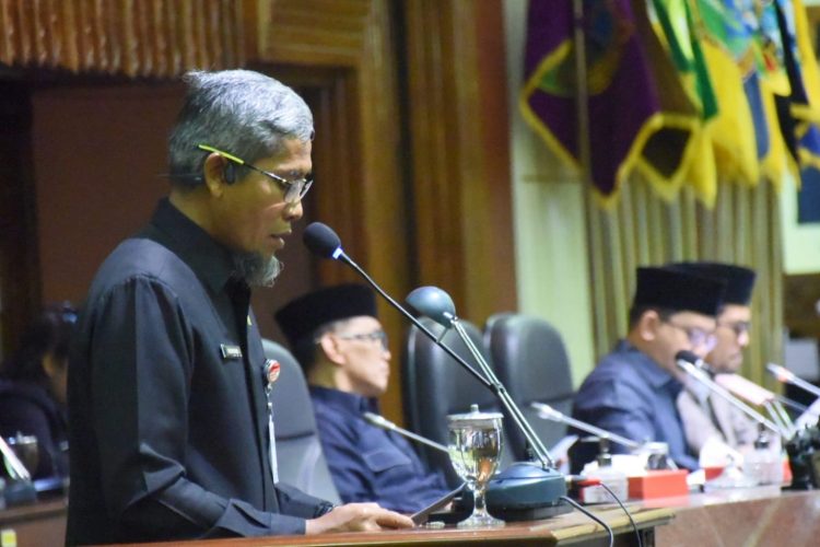 Tingkatkan Perekonomian Daerah, Pemprov Jateng Dukung Raperda Tata Kelola BUMD