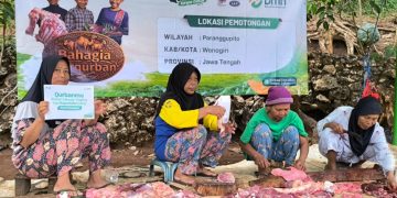 Laznas BMH Salurkan Paket Daging ke 1.000 Penerima Manfaat di Desa Pelosok Jateng